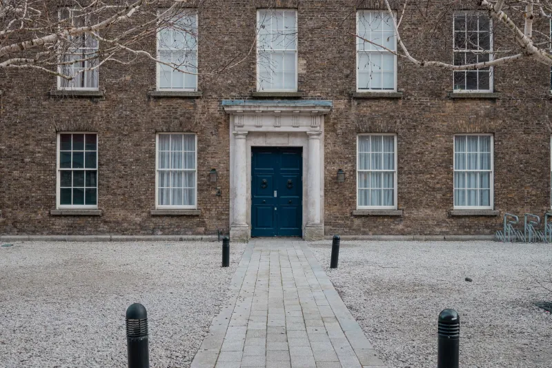 Geography as Currency: How Bloomsbury's Postcode Inflates Rare Book Prices Beyond Literary Pedigree